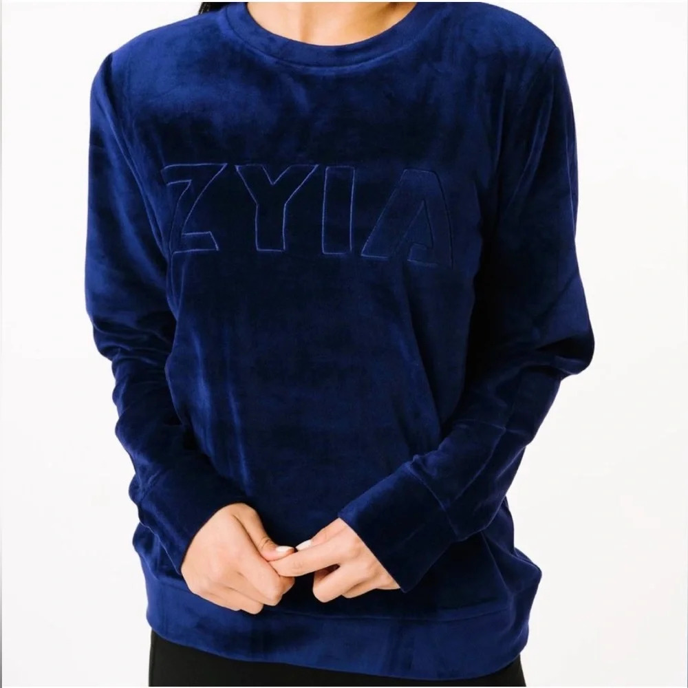 ZYIA Dark‎ Blue ‘Velvety’ Sweatshirt. Size Small.